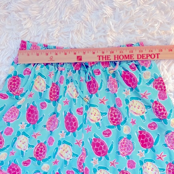 Simply Southern Turtle Tassel Trim Shorts - Picture 2 of 5